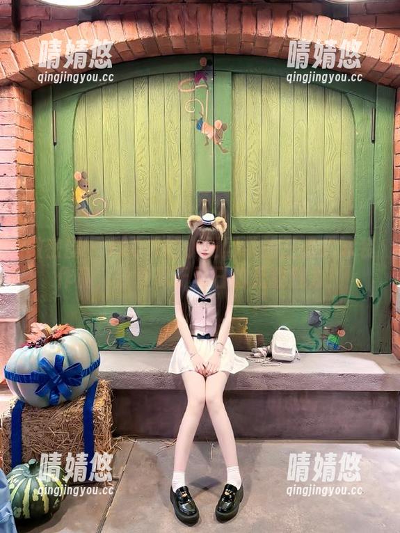 微密圈 - 120斤的小王同学的三点式泳装作品，分享属于夏日的无敌魅力！