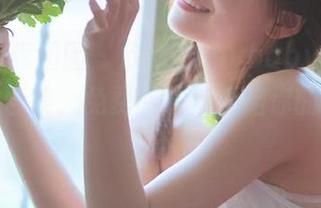Feilin嗲囡囡 – 欣欣Rubybaby女仆写真大片合集，免费下载后开启你的私人欣赏