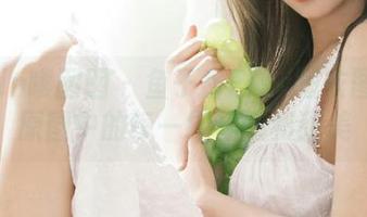 Feilin嗲囡囡 – 鱼子酱Fish睡衣图册：原图中的每一缕慵懒和甜美
