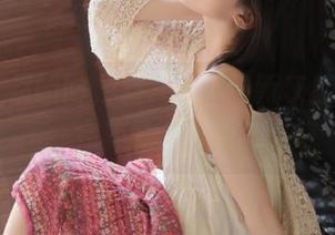 GIRLT果团网 – 甜Abby最新灰丝私拍套图，完美融合清纯与诱惑