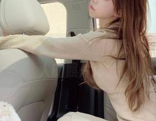 冷艳妖姬写真合集，果团网为你打造最动人的照片体验