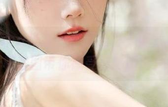 HuaYang花漾 – 美丽无限，筱慧JK原图和套图带你感受绝妙瞬间！