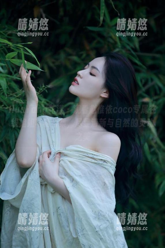 HuaYang花漾 - 观看赵惟依coco专属在线姐姐写真合集，尽显清新与自然的灵动之美