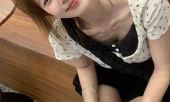 IMiss爱蜜社 – 炎炎夏日中的清凉之选：艾米Amy独特写真图包一览