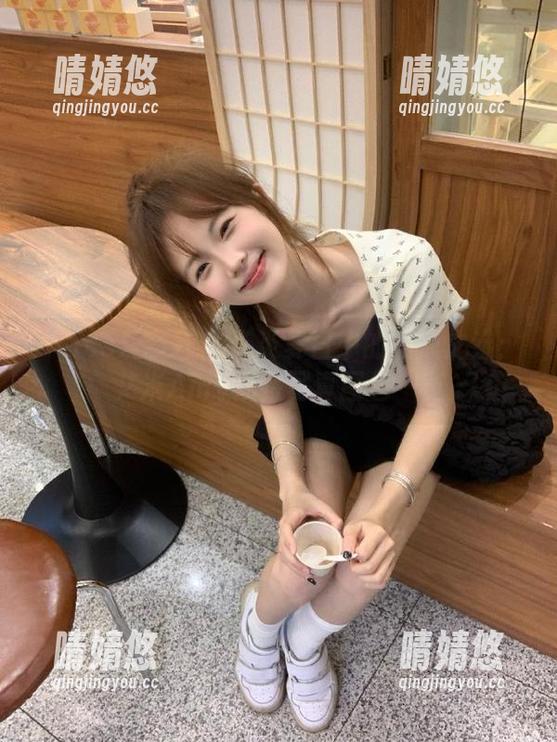 IMiss爱蜜社 - 炎炎夏日中的清凉之选：艾米Amy独特写真图包一览