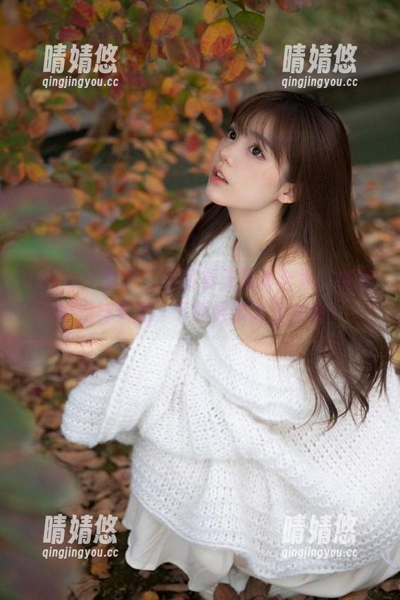 ISHOW爱秀 - 小可夏天写真合集，捕捉阳光与梦想，下载链接火速来袭！