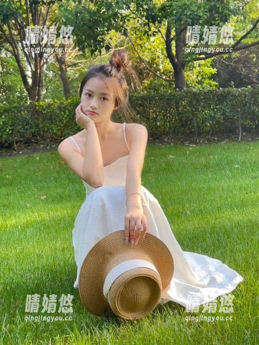 微密圈 - Jessie婕西写真之秘密：高清图册带你感受她的艺术灵感与创作过程