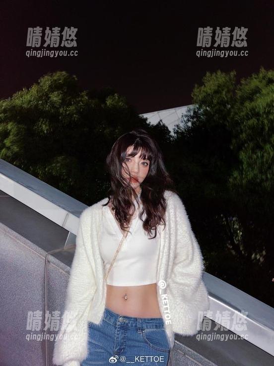 Kettoe白色蕾丝定制图集：每一张都是故事，蕴藏着无尽的韵味与创意