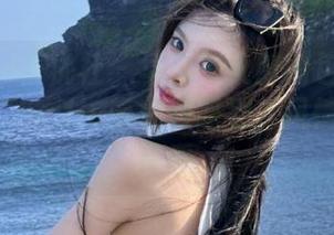 MiiTao蜜桃社 – 华丽兔女郎图包分享：陆萱萱Cecilia带你领略别样风情与视觉享受