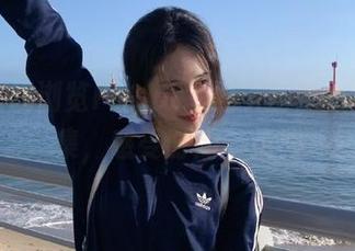 快来在线浏览PoppaChan姐姐的专属图集，感受时尚与优雅