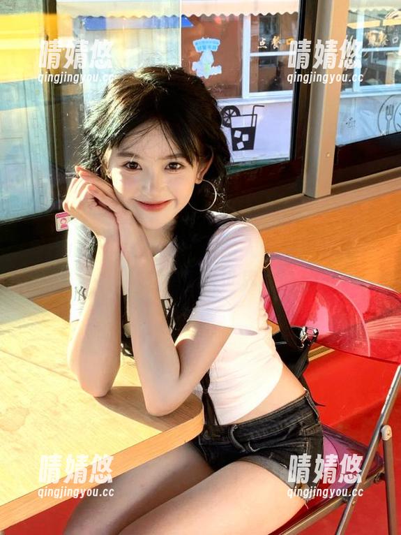 PuyPuyChan 与PuyPuyChan一起踏入卡米拉的夏季私房图片世界
