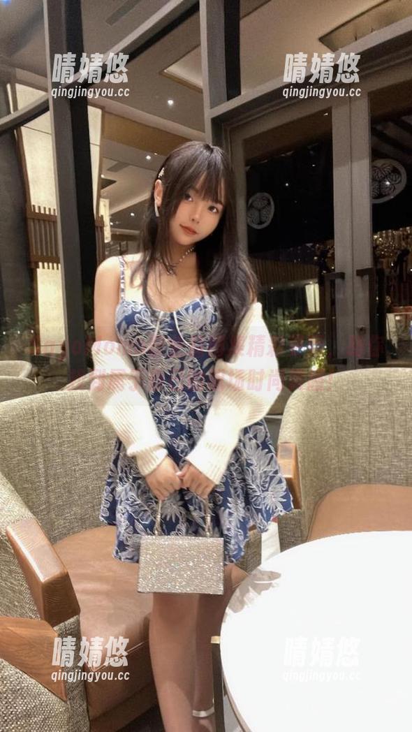 SayoMomo SayoMomo职业装图集精彩更新,助你找到属于自己的职场时尚灵感!