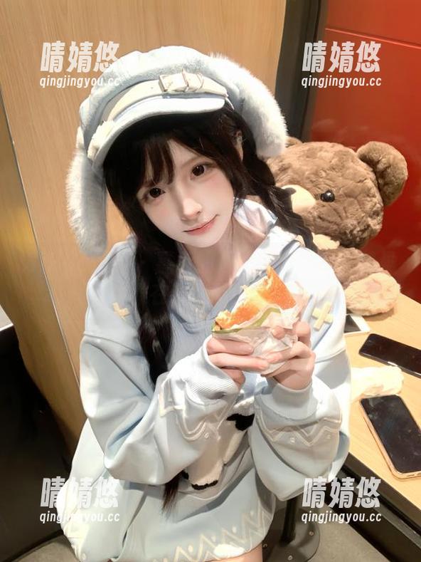 SiHua思话-嘉欣 SiHua思话 - 嘉欣的透明美图作品:轻盈与优雅在镜头下的完美碰撞