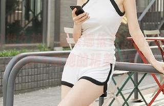 TGOD推女神 – 探索娜依灵儿的沙巴旅拍，立即下载她的精美写真集！
