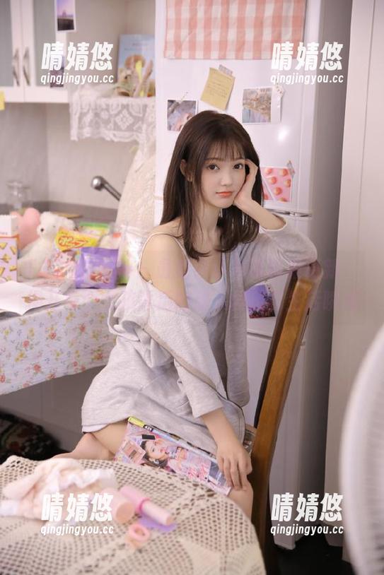 TGOD推女神 - 最新纯小希写真集更新，揭开每个女孩背后的动人情感与生活瞬间
