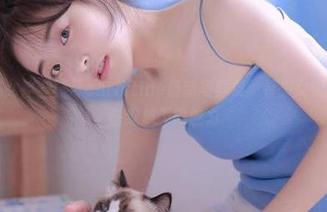 TGOD推女神 – 黄可christine最新写真集：看少女如何在镜头前绽放无限魅力