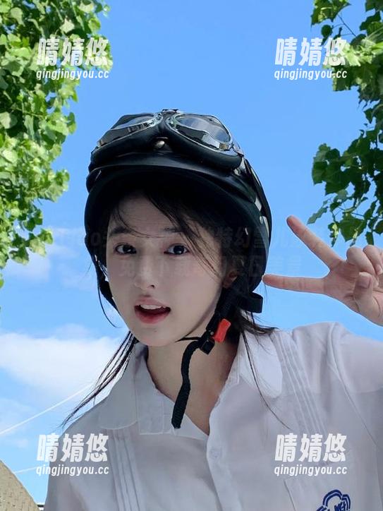 TouTiao头条女神 - 独特幻雪儿泳装作品集，免费下载奇幻夏日美景