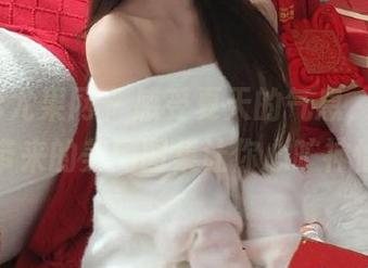 UGirls尤果网 – 感受夏天的气息，孟思雨带来的美图图集让你心旷神怡