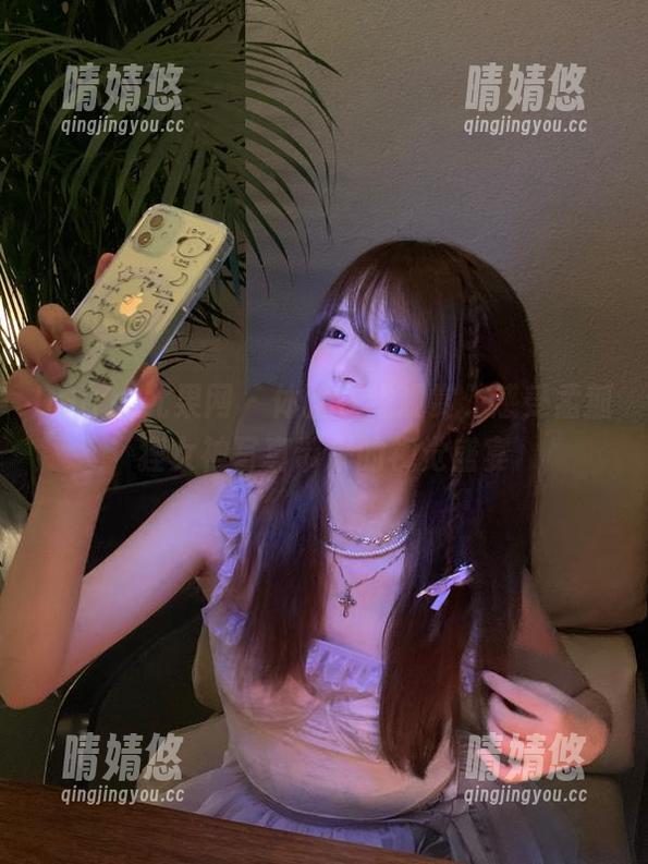 UGirls尤果网 - 体验在线观赏，感受孟狐狸女神写真带来的视觉盛宴