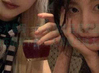 UGirls尤果网 – 诗朵雅比基尼美图集，分享她在阳光下的动人瞬间与迷人风情
