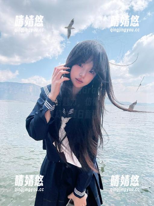 UGirls尤果网 - 郝晴Grace的海边定制作品散发着无穷魅力，仿佛把你带入一个梦幻的夏日童话！