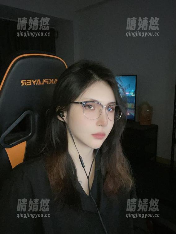 Vams子 Vams子天使——高清写真集带你领略神秘之美的每一个细节