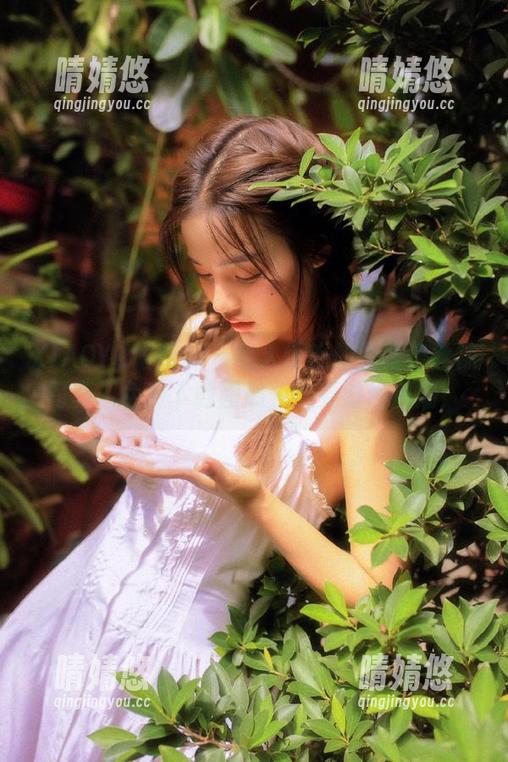 XIAOYU语画界 - 令人惊艳的豆瓣酱丝袜写真，免费下载图册，感受时尚风潮！
