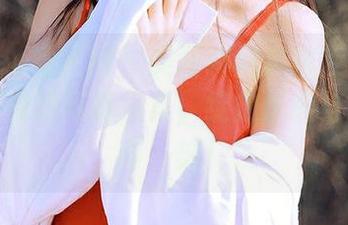 Xiuren秀人网 – 美丽瞬间定格在Elise谭晓彤和服写真图集，绽放优雅与自信的每一刻！