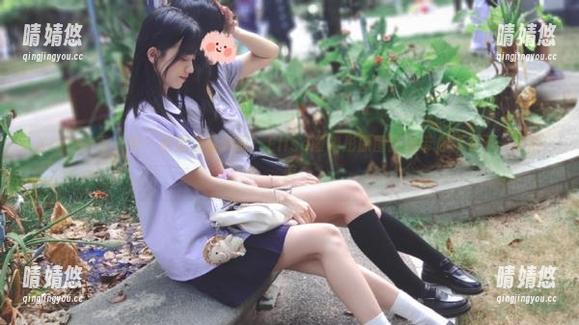 Xiuren秀人网 - 捕捉温柔瞬间：Elise谭晓彤原图资源带你领略不一样的美