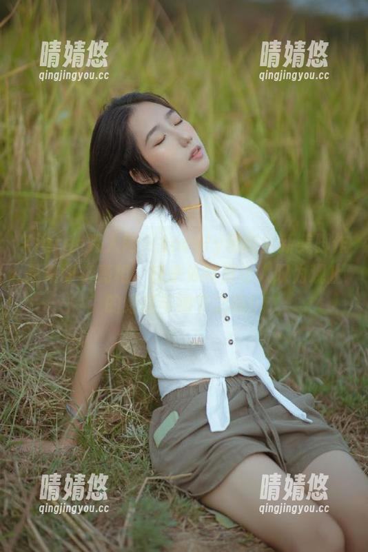 Xiuren秀人网-Lovely璐璐 Xiuren秀人网 - Lovely璐璐全新美脚作品集即将亮相,快来体验那令人叹为观止的细腻与细节之美!