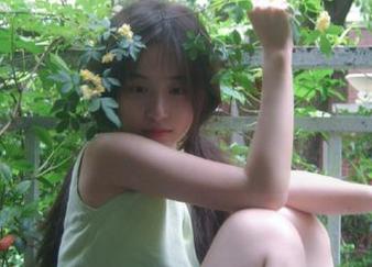 Xiuren秀人网 – 唯美私拍：探寻lucky咏丹兔女郎写真世界的秘密