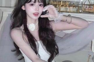 Xiuren秀人网 – 周美美alicia的甜心美图合集，尽显少女心的甜美风情