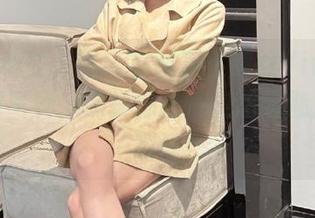 Xiuren秀人网 – 在线探索慧敏Vivi修女的高清写真，捕捉她独特内涵与魅力的每一瞬间！