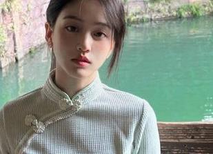 Xiuren秀人网 – 曦宝儿的裸足作品集：在画面中分享每一步的轻盈与自由