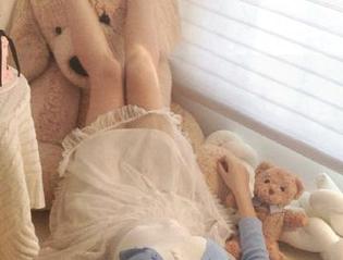 Xiuren秀人网 – 在线获取：林文文全新《厨娘》写真资源，揭秘美食背后的那些故事与风情！
