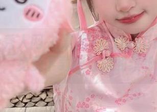 Xiuren秀人网 – 果儿Victoria连体衣美图分享，免费下载获取她的缤纷魅力！
