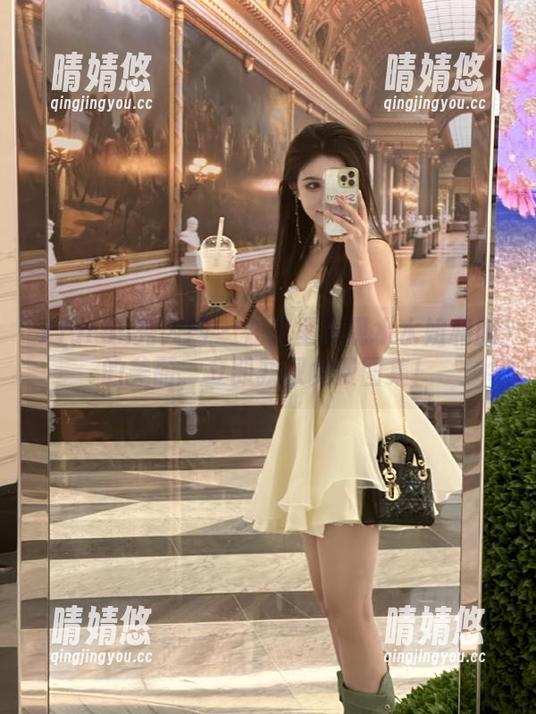 Xiuren秀人网 - 在这里发现水水姐和服的美丽，立即获取免费图集！