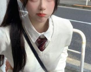Xiuren秀人网 – 汐汐baby与和服的完美邂逅：每张写真照片都是心灵的独白