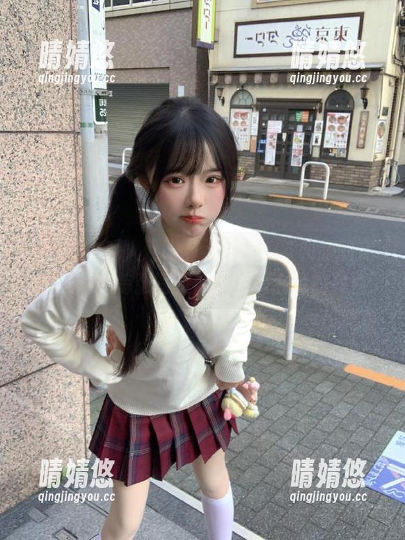 Xiuren秀人网 - 汐汐baby与和服的完美邂逅：每张写真照片都是心灵的独白