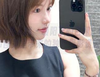 Xiuren秀人网 – 暖阳下的白裙：糯美子mini图集里带来的独特摄影资源欣赏