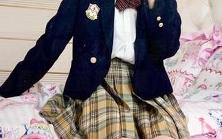 Xiuren秀人网 – 打造夏季梦想：谢小葱比基尼写真经典资源合集，尽情享受阳光