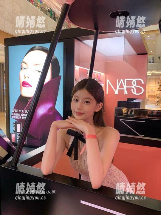 Xiuren秀人网 - 运动与美丽相结合，陈秋雨的精美图集现已免费共享，快来下载吧！