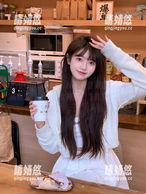 Xiuren秀人网 - 从不自信到自信满满，陶喜乐_lele的女神原图与搞笑作品大公开