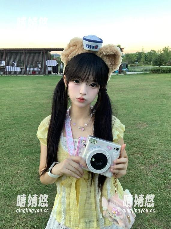 YouWu尤物馆 - Kely香香裸足写真图包大放送，免费下载尽享优雅之美！