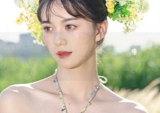 beautyleg – 甜美风情尽在ChiChi网袜精选写真集，释放可爱魅力！