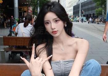 beautyleg – 走进Jennifer的内衣写真作品：她用镜头捕捉美丽与自信的每一刻