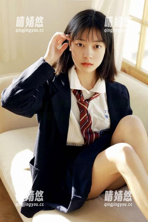 beautyleg-Lynn beautyleg - 更新!Lynn双马尾图包,带你感受青春活力与甜美瞬间!