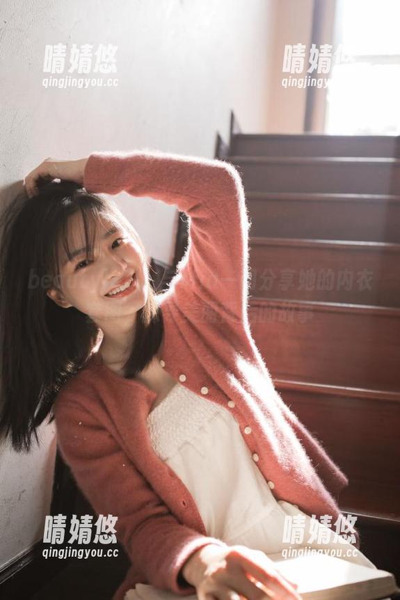 beautyleg - 与Mia一同分享她的内衣套图，探寻美丽背后的故事