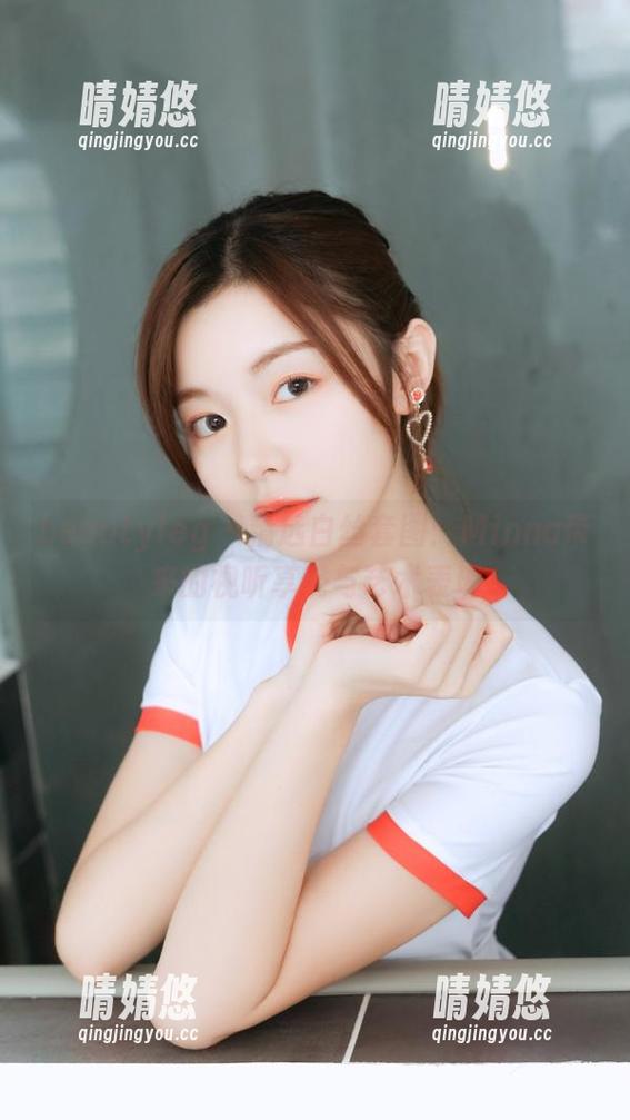 beautyleg-Minna beautyleg - 精选白丝套图:Minna带来的视听享受与艺术表现