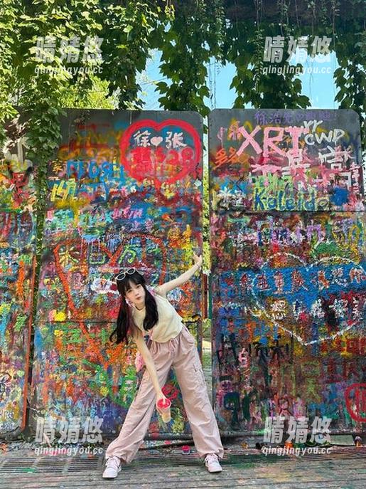 beautyleg - Vevi空姐的时尚之旅：高品质套图资源分享